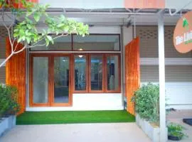The Living - Holiday Home Phayao