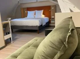 Hôtel du Commerce-restaurant au Couteau