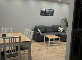 Nowoczesny apartament z przestronną łazienką，位于斯塔洛瓦沃拉的酒店