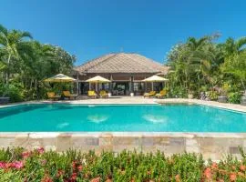 Villa Cerah beachfront