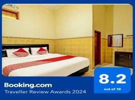 OYO 91417 Garuda Setia Hotel，位于Kebumen的酒店
