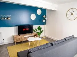 Le Neptune proche aéroport CDG I Paris I Astérix