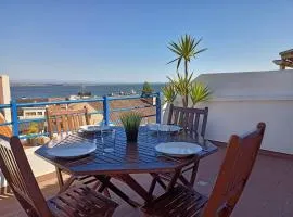 2 bedrooms appartement at Torreira 600 m away from the beach with wifi