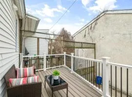 Silverwood Serenity: Large 2b 2b with Parking