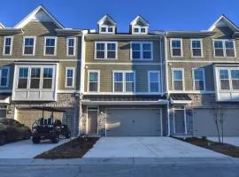 Newly built open-concept and beautifully decorated 4 Bedroom in Barefoot Resort 802 Dye Townhome