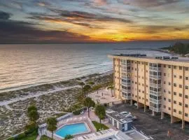 San Marco 5th Floor with Private Beach
