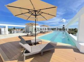 Beach Sun Caribbean and Ducassi，位于蓬塔卡纳的酒店