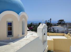 Central Santorini Serenity Rooms，位于费拉的酒店