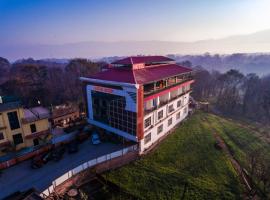 Hotel Roop，位于Sundarnagar的酒店
