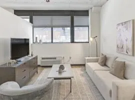 Landing Modern Apartment with Amazing Amenities (ID1227X465)