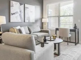 Landing Modern Apartment with Amazing Amenities (ID1002X885)