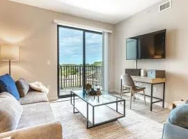 Landing Modern Apartment with Amazing Amenities (ID8510X58)