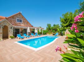 Zante Sunny Villa I，位于扎金索斯镇的酒店