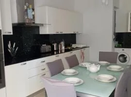 Apartment in San Julijans