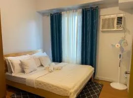 8 Adriatico - 1 Bedroom with 1 Parking Space near SLMEC, PGH and US Embassy