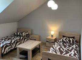 Andrzejówka，位于Cieplice的酒店