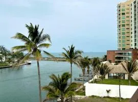 Vista al mar, Alberca, Netflix, Playa - Facturamos