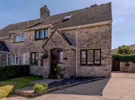 3 Bed in Corfe Castle 78831，位于科夫堡的酒店