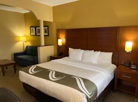 Quality Suites Midland North Loop 250，位于米德兰的酒店