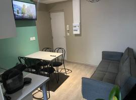 Appartement 4 - Hyper centre - 1 à 4 personnes，位于杜埃的公寓