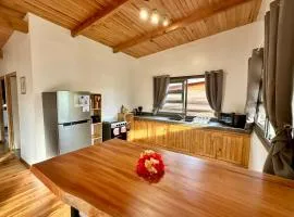 Fare Te Ava - Comfy cabin w Private Beach Access