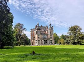 Chateau Morreau，位于Péruwelz的酒店