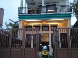 Villa Natasya by Surganya Villa，位于Brujul的酒店