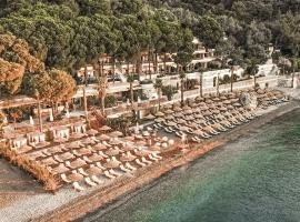 Perios Beach House - Adults Only，位于图兰克的Spa酒店