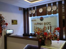 胡恩杜克酒店，位于Cao Lãnh的酒店