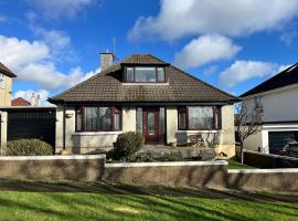 Bungalow Three Bedroom The Park Onchan Isle of Man，位于昂肯的酒店