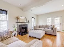 Mystic Retreat with Patio and Grill Walk to River!