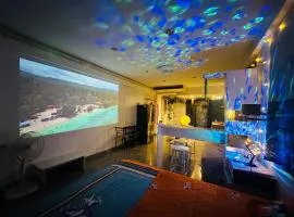 Beach Seaview Jomtien-tub, projector, high speed Wi-Fi