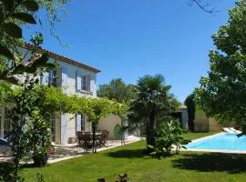 Villa élégante à Villelaure + Clim
