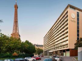 铂尔曼度假巴黎埃菲尔铁塔酒店，位于巴黎15区 - 凡尔赛门的酒店