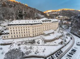 Hotel Radium Palace，位于亚希莫夫的酒店