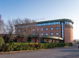 Phi Hotel Emilia，位于奥扎诺-德尔艾米利亚的酒店