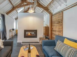 Snowdonia Glamping Holidays, Seren, Betws-y-Coed，位于贝图瑟科伊德的酒店