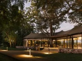 Zambezi Sands by Batoka