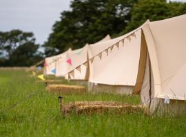 Shoreline Escapes at Hawthorn Field，位于Bransgore的豪华帐篷