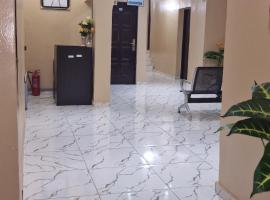 FEMLISTER LODGE，位于拉各斯的酒店