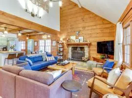 Cozy Ellijay Cabin Hot Tub, Yard, and Resort Access