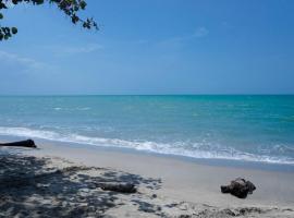 Cabaña La Pereztroica 3，位于Coveñitas的酒店