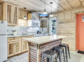 Casas Coastal Experience Cabin B，位于罗克波特的酒店