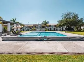 Villa Exclusiva en Cuernavaca: Casa con Alberca