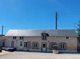 Longère cosy chic près de Bourges avec piscine, clim, WiFi et parking - FR-1-586-42