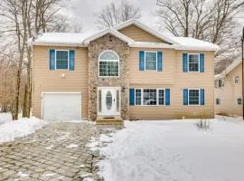 Family-Friendly Tobyhanna Home with Lake Access!