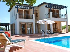 2 bedroom Villa Oleander with private pool and garden, Aphrodite Hills Resort，位于库克里亚的度假村