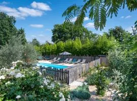L Escapade Nature et Gourmande Gîtes, Chambres d'Hôtes, piscine, Spa Toulouse Colomiers Gers