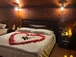 Deluxe Hotel，位于培拉特的酒店