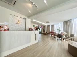 Asimmy Hotel，位于Kampong Gurun的酒店